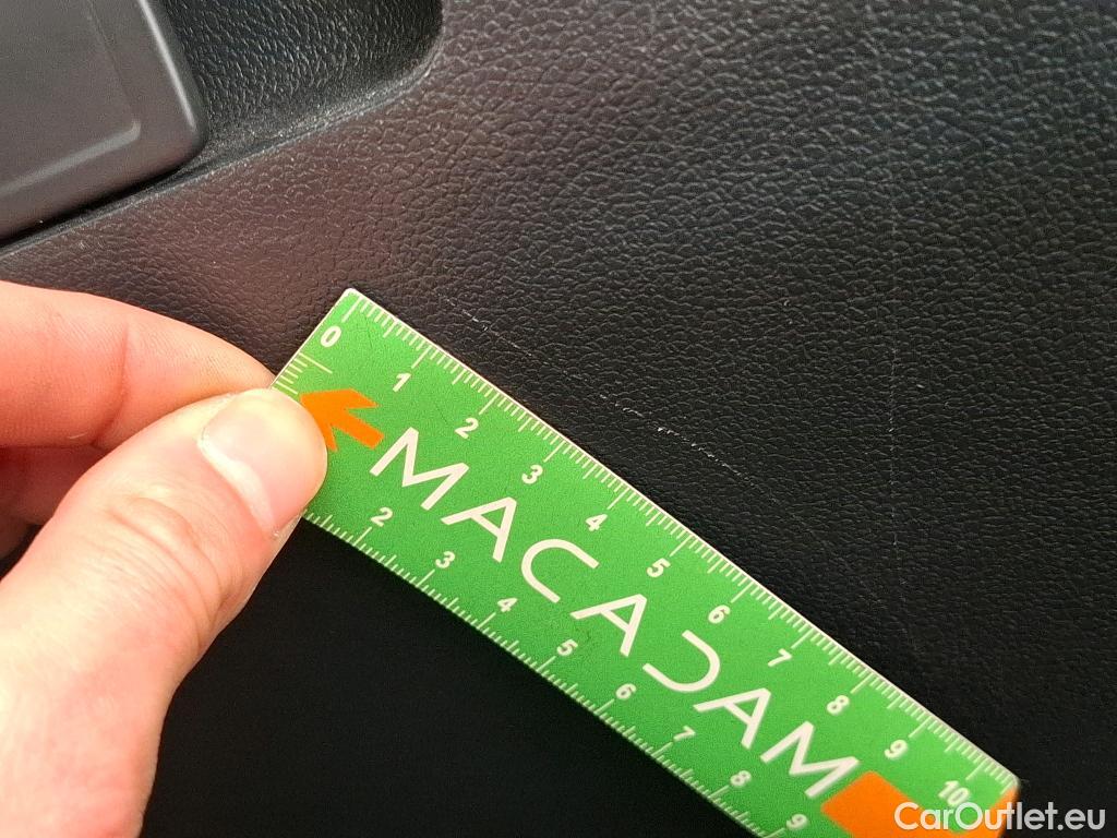  Volkswagen  Tiguan VOLKSWAGEN  / 2020 / 5P / SUV 2.0 TDI 150 DSG7 Life Business #45