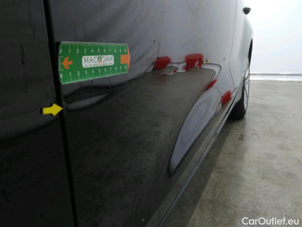  Audi  A3 AUDI  Sportback / 2020 / 5P / Berline 40 TFSI e 204 S Tronic Business Line #6