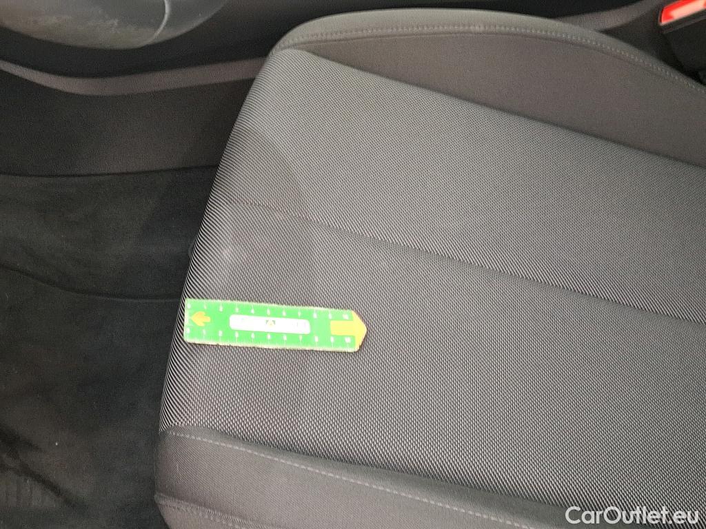  Audi  Q3 AUDI  / 2018 / 5P / SUV 45 TFSI E 245 S TRONIC BUSINESS LINE (ex L389) #8