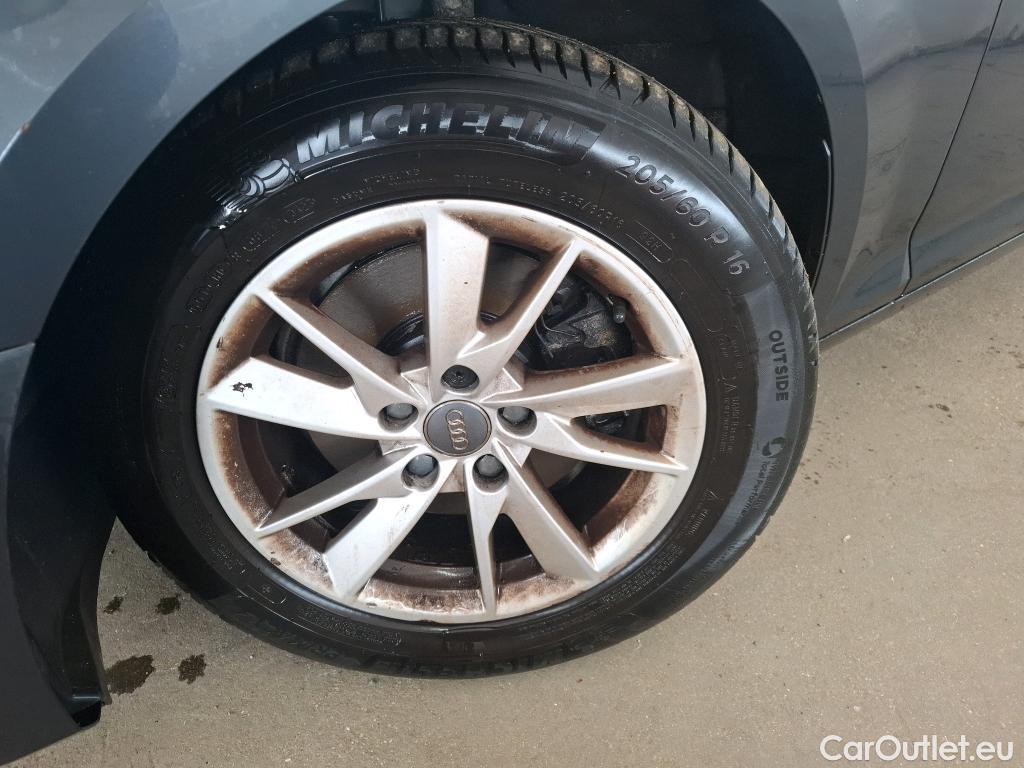  Audi  A4  Avant business line 2.0 TDI 150CV BVA7 E6 #23