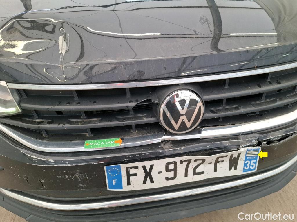  Volkswagen  Tiguan VOLKSWAGEN  / 2020 / 5P / SUV 2.0 TDI 150 DSG7 Life Business #71