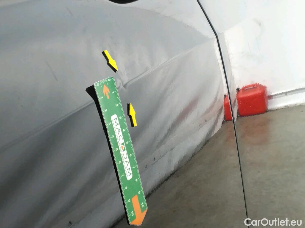  Volkswagen  Tiguan VOLKSWAGEN  Allspace / 2017 / 5P / SUV 2.0 TDI 150 DSG7 Carat Exclusive #50