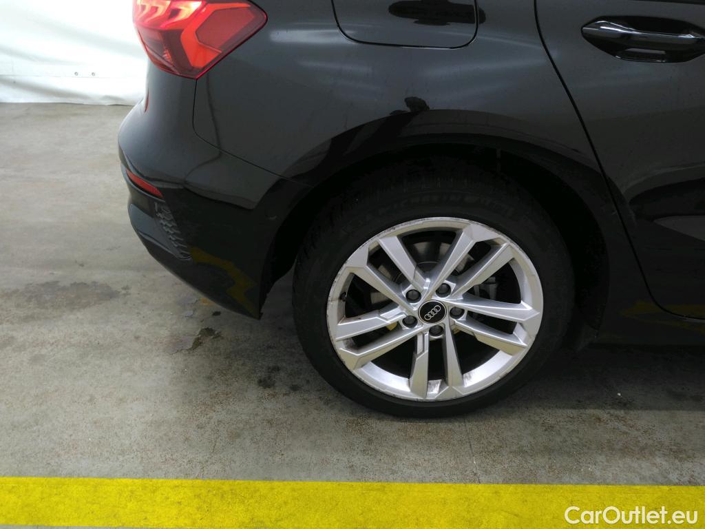  Audi  A3 AUDI  Sportback / 2020 / 5P / Berline 40 TFSI e 204 S Tronic Business Line #25