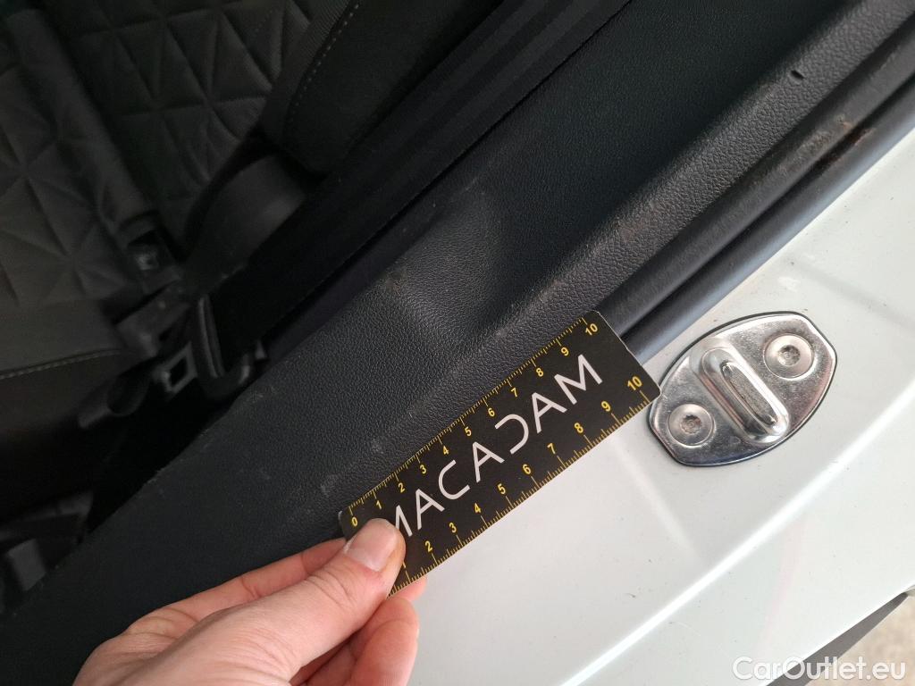  Volkswagen  Tiguan VOLKSWAGEN  / 2020 / 5P / SUV 2.0 TDI 150 DSG7 Life Business #11