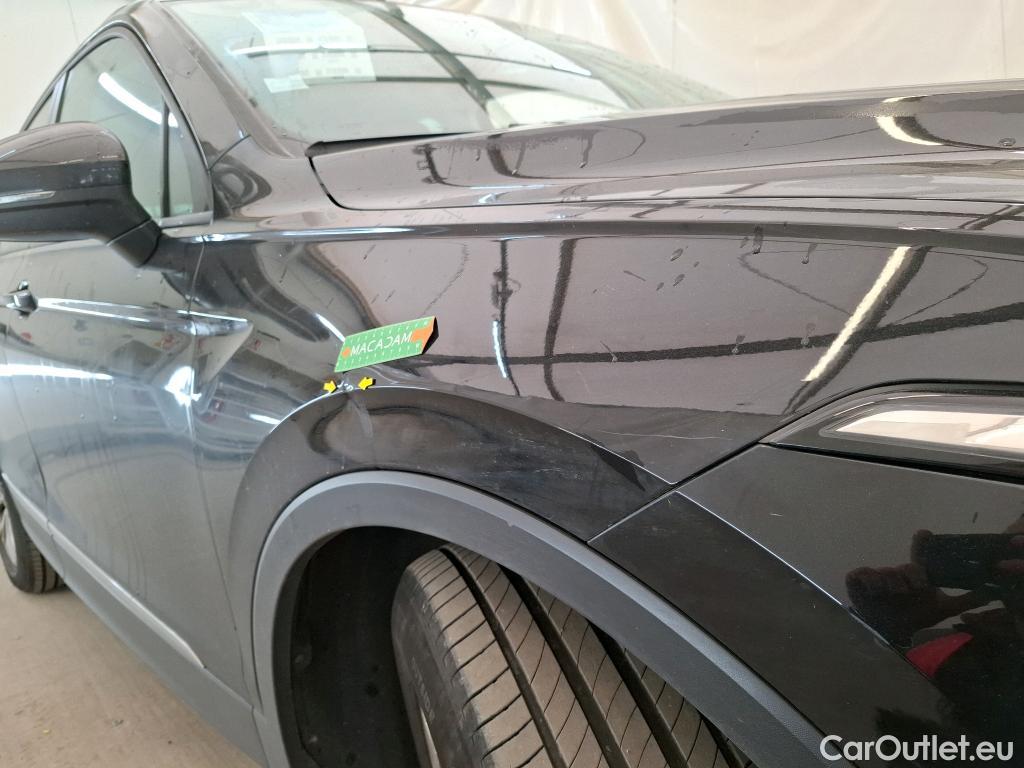  Volkswagen  Tiguan VOLKSWAGEN  / 2020 / 5P / SUV 2.0 TDI 150 DSG7 Life Business #51