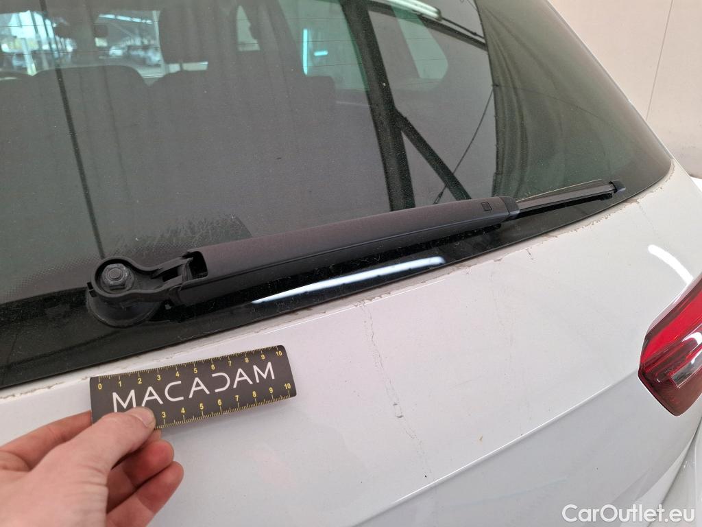  Volkswagen  Tiguan VOLKSWAGEN  / 2020 / 5P / SUV 2.0 TDI 150 DSG7 Life Business #23