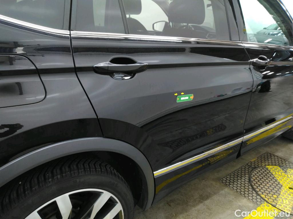  Volkswagen  Tiguan VOLKSWAGEN  Allspace / 2017 / 5P / SUV 2.0 TDI 150 DSG7 Carat Exclusive #51