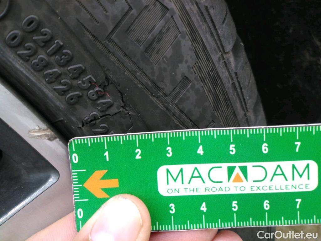  Volkswagen  Tiguan VOLKSWAGEN  Allspace / 2017 / 5P / SUV 2.0 TDI 150 DSG7 Carat Exclusive #6