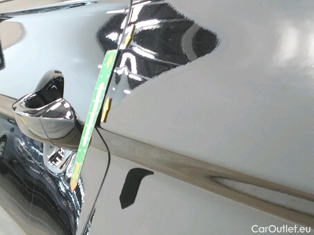  Volkswagen  Tiguan VOLKSWAGEN  Allspace / 2017 / 5P / SUV 2.0 TDI 150 DSG7 Carat Exclusive #25