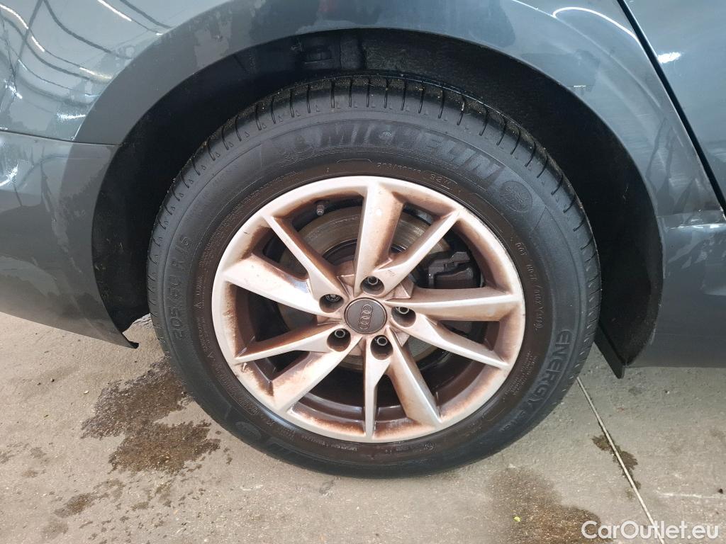  Audi  A4  Avant business line 2.0 TDI 150CV BVA7 E6 #27