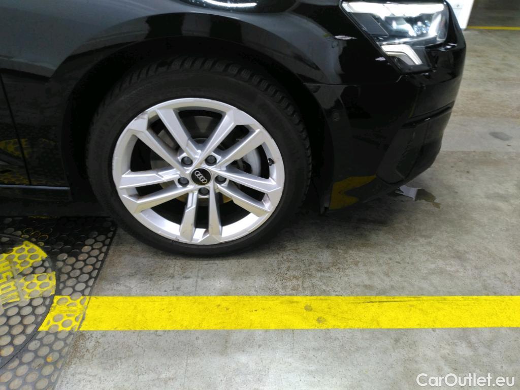  Audi  A3 AUDI  Sportback / 2020 / 5P / Berline 40 TFSI e 204 S Tronic Business Line #17
