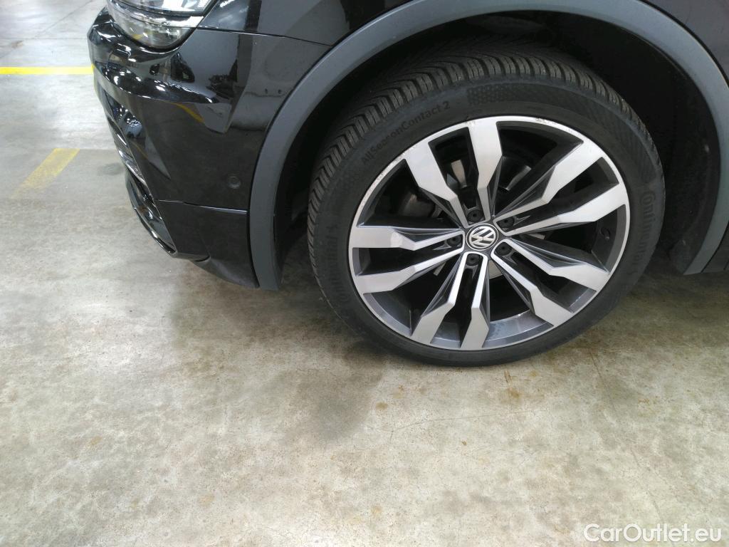  Volkswagen  Tiguan VOLKSWAGEN  Allspace / 2017 / 5P / SUV 2.0 TDI 150 DSG7 Carat Exclusive #7