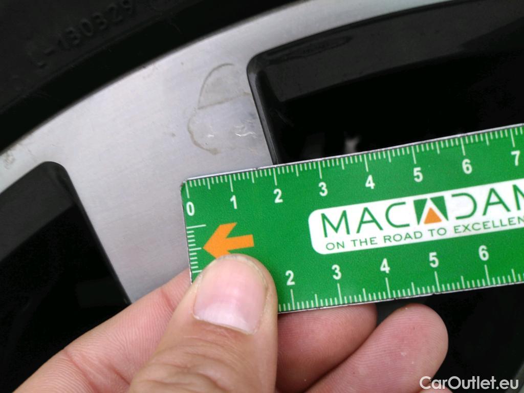  Volkswagen  Tiguan VOLKSWAGEN  Allspace / 2017 / 5P / SUV 2.0 TDI 150 DSG7 Carat Exclusive #42