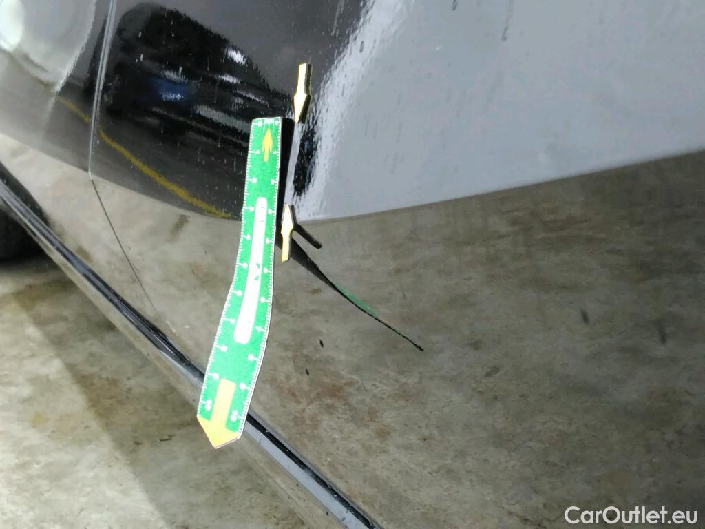  Audi  A3 AUDI  Sportback / 2020 / 5P / Berline 40 TFSI e 204 S Tronic Business Line #46