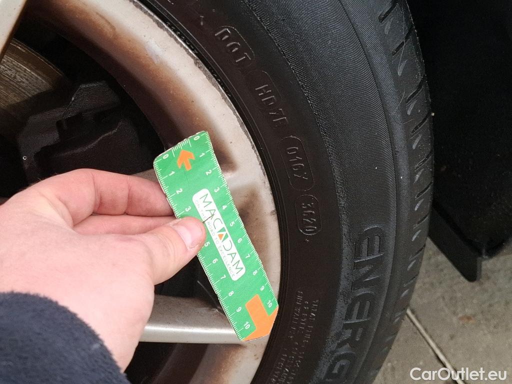  Audi  A4  Avant business line 2.0 TDI 150CV BVA7 E6 #30