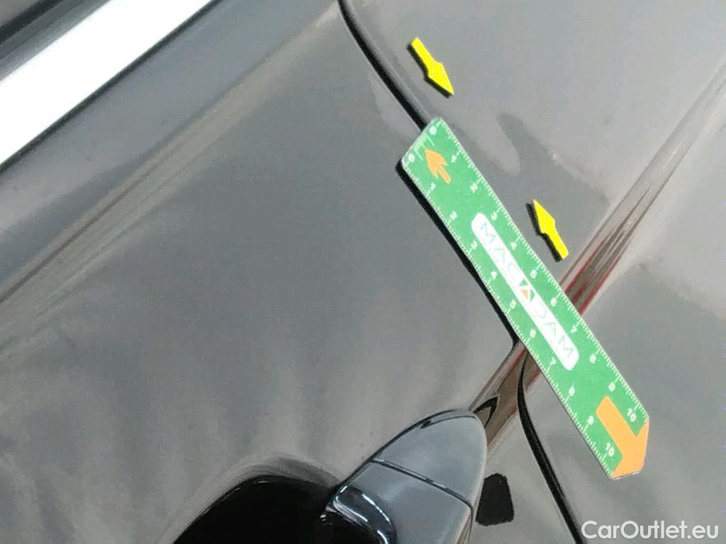  Volkswagen  Tiguan VOLKSWAGEN  Allspace / 2017 / 5P / SUV 2.0 TDI 150 DSG7 Carat Exclusive #27