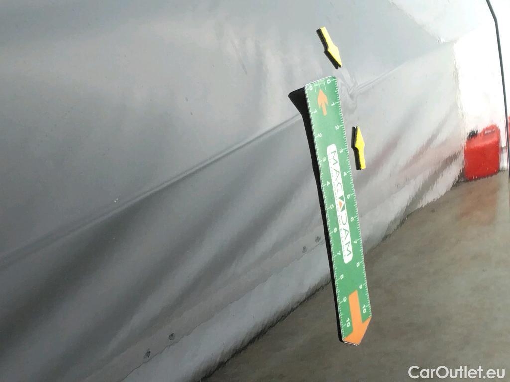  Volkswagen  Tiguan VOLKSWAGEN  Allspace / 2017 / 5P / SUV 2.0 TDI 150 DSG7 Carat Exclusive #49