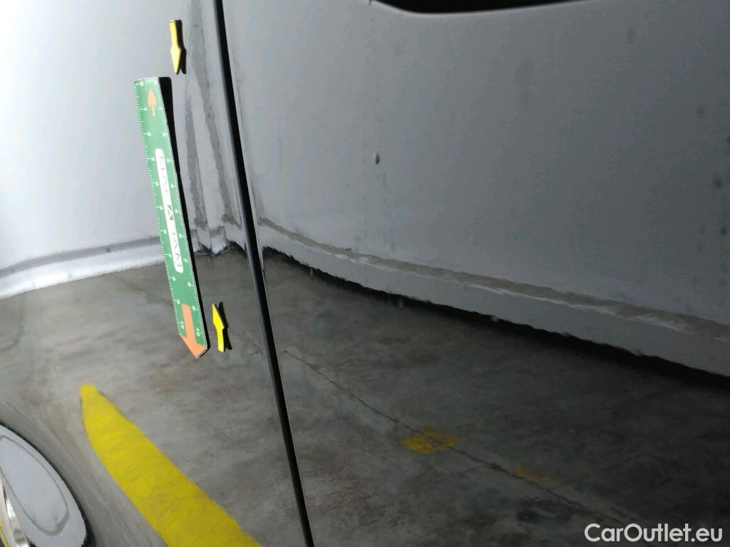  Audi  A3 AUDI  Sportback / 2020 / 5P / Berline 40 TFSI e 204 S Tronic Business Line #13