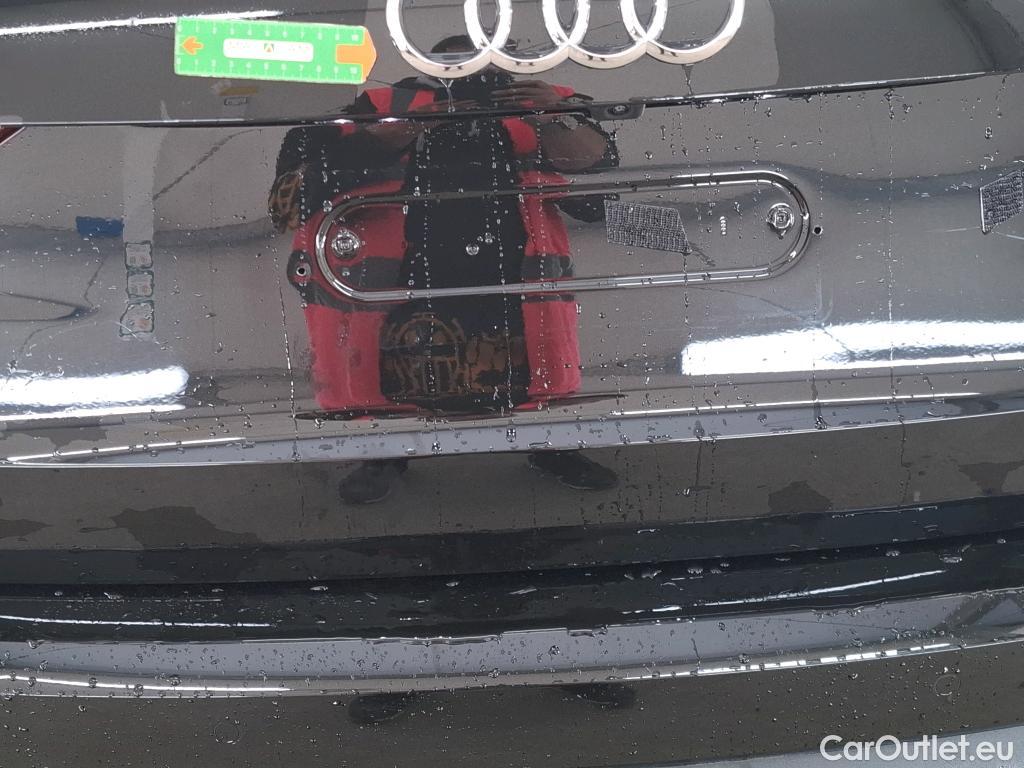  Audi  Q3 AUDI  / 2018 / 5P / SUV 45 TFSI E 245 S TRONIC BUSINESS LINE (ex L389) #6