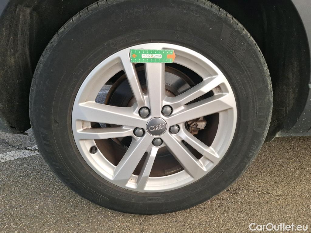  Audi  Q3 AUDI  / 2018 / 5P / SUV 1.5 35 TFSI 150 S TRONIC DESIGN #31