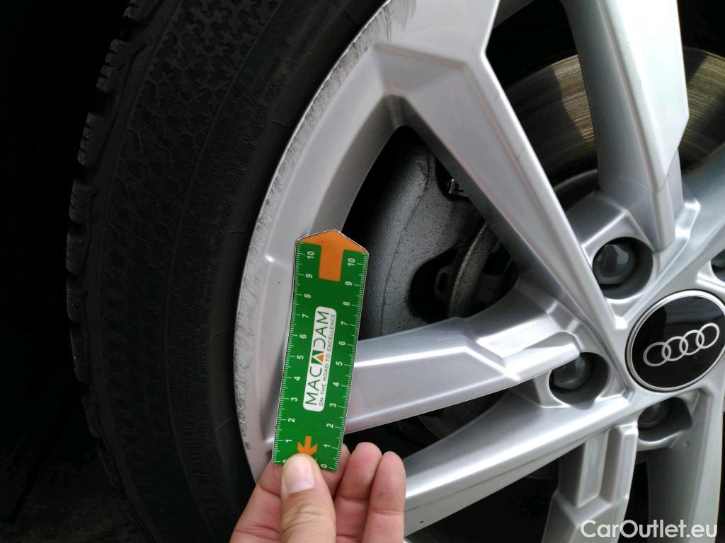  Audi  A3 AUDI  Sportback / 2020 / 5P / Berline 40 TFSI e 204 S Tronic Business Line #40