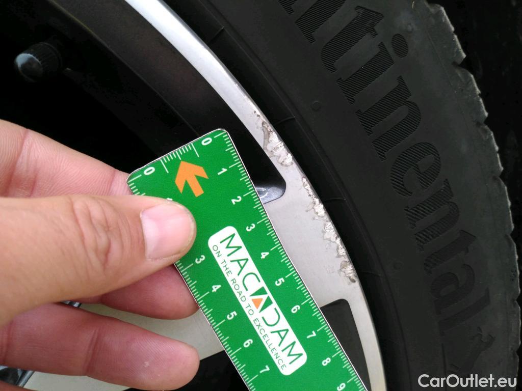  Volkswagen  Tiguan VOLKSWAGEN  Allspace / 2017 / 5P / SUV 2.0 TDI 150 DSG7 Carat Exclusive #15