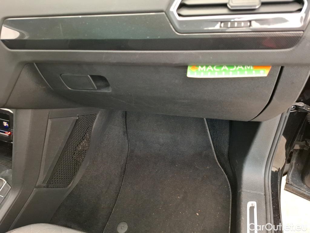  Volkswagen  Tiguan VOLKSWAGEN  / 2020 / 5P / SUV 2.0 TDI 150 DSG7 Life Business #44