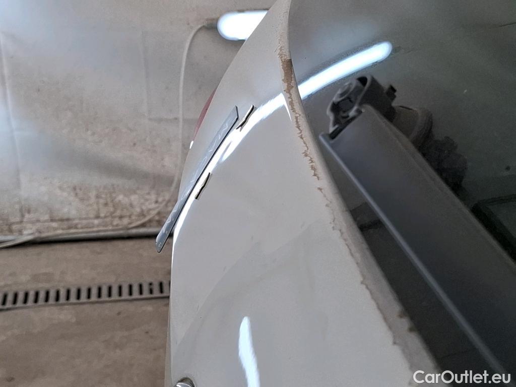  Volkswagen  Tiguan VOLKSWAGEN  / 2020 / 5P / SUV 2.0 TDI 150 DSG7 Life Business #20