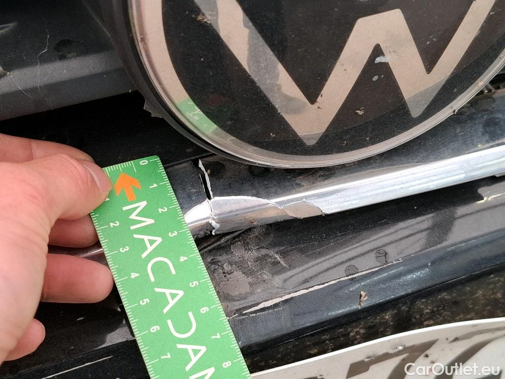  Volkswagen  Tiguan VOLKSWAGEN  / 2020 / 5P / SUV 2.0 TDI 150 DSG7 Life Business #19