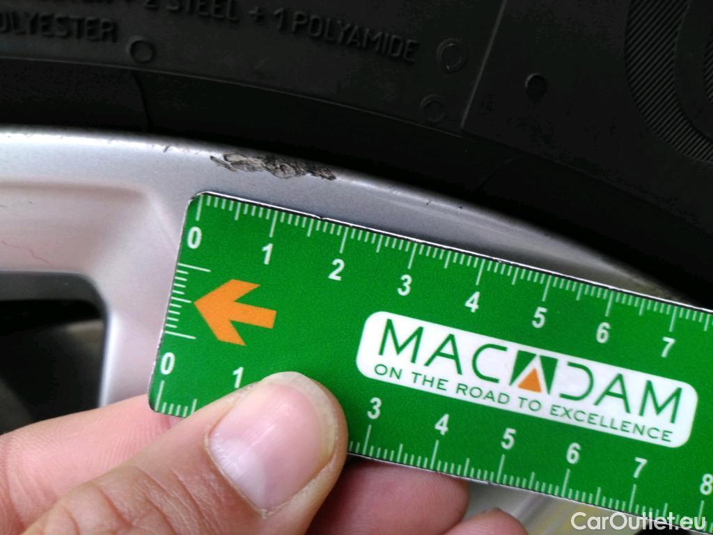  Audi  A3 AUDI  Sportback / 2020 / 5P / Berline 40 TFSI e 204 S Tronic Business Line #24