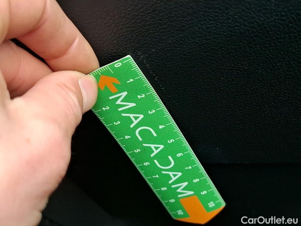  Volkswagen  Tiguan VOLKSWAGEN  / 2020 / 5P / SUV 2.0 TDI 150 DSG7 Life Business #46