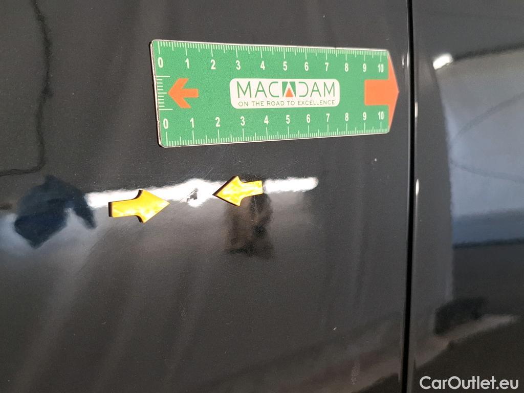  Audi  Q3 AUDI  / 2018 / 5P / SUV 1.5 35 TFSI 150 S TRONIC DESIGN #25