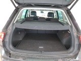  Volkswagen  Tiguan VOLKSWAGEN  / 2020 / 5P / SUV 2.0 TDI 150 DSG7 Life Business #10