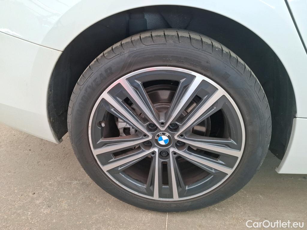  Bmw  Serie 2 BMW Série 2 Gran Coupé / 2019 / 4P / Berline 216D AUTO Business Design #16