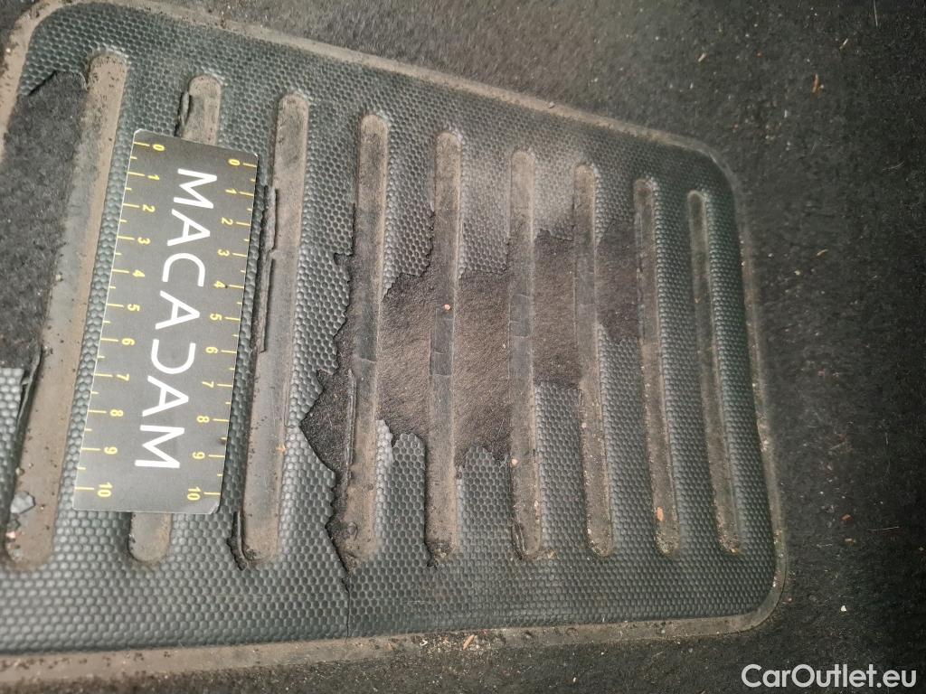  Citroen  C3  Feel Business 1.2 PureTech 80CV BVM5 E6d #6