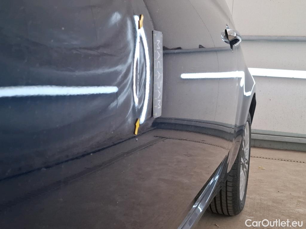  Fiat  500 FIAT   2015  3P  Berline Hybrid 10 BSG 70 ch Dolcevita #4