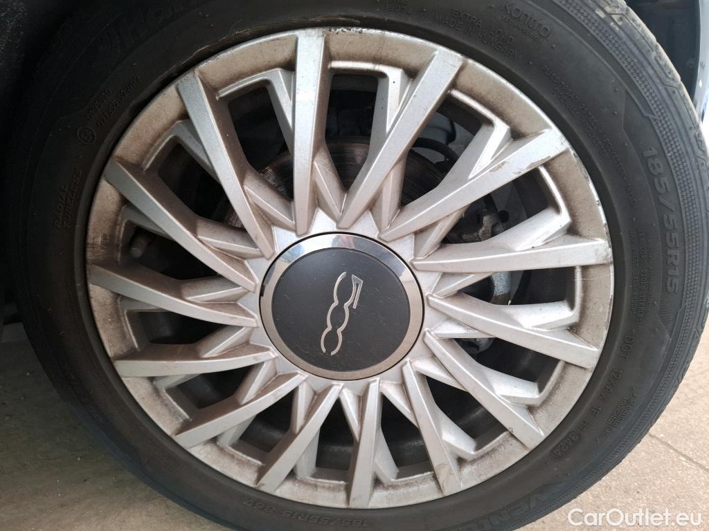  Fiat  500 FIAT   2015  3P  Berline Hybrid 10 BSG 70 ch Dolcevita #9