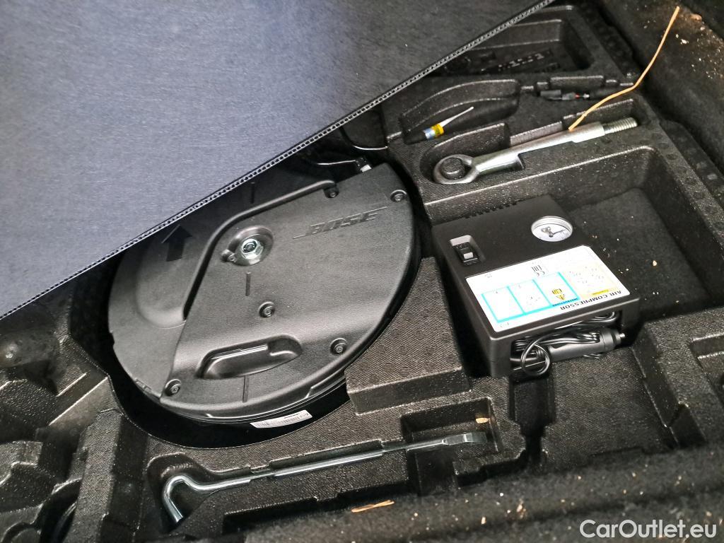  Mazda  CX-30 MAZDA  / 2019 / 5P / Crossover 2.0L e-Skyactiv X M Hybrd Sportline BVA6 #11