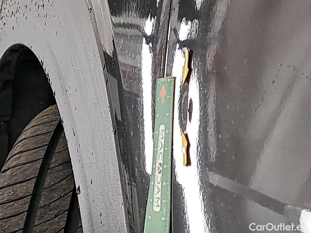  Mazda  CX-30 MAZDA  / 2019 / 5P / Crossover 2.0L e-Skyactiv X M Hybrd Sportline BVA6 #8