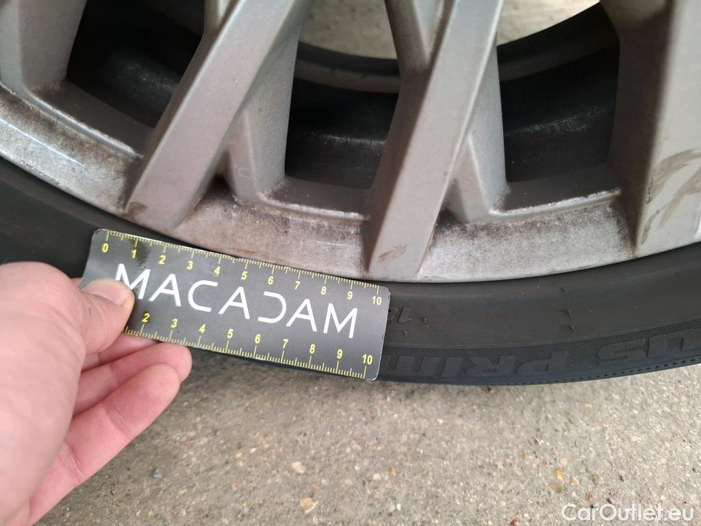  Fiat  500 FIAT   2015  3P  Berline Hybrid 10 BSG 70 ch Dolcevita #15