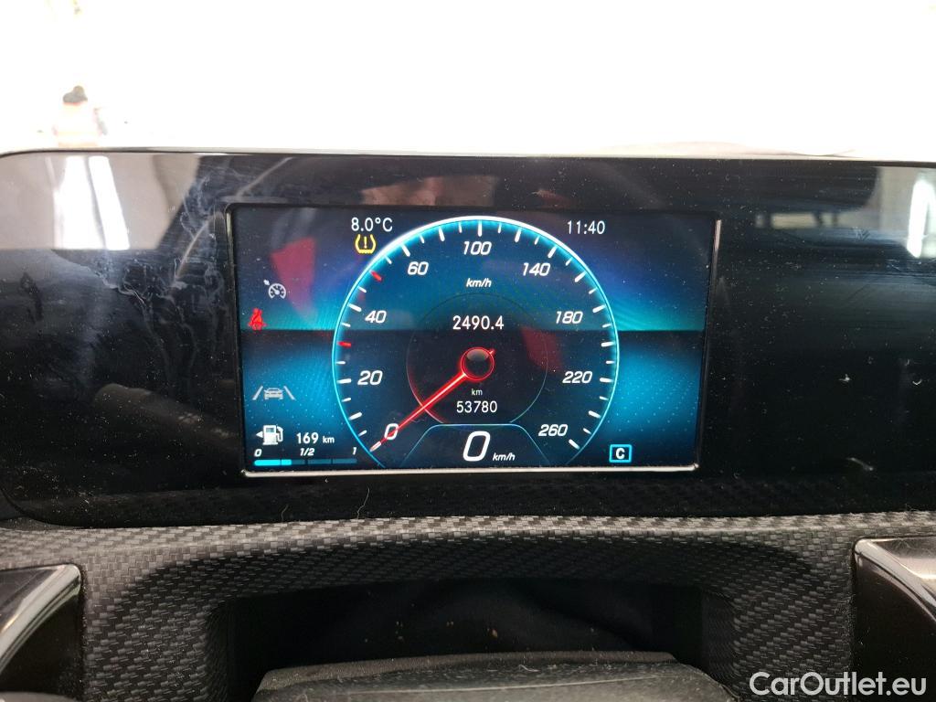  Mercedes  A-Klasse MERCEDES-BENZ Classe A Compact / 2018 / 5P / Berline A 180 Style Line #48