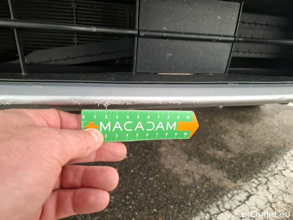  Ford  Kuga FORD  / 2019 / 5P / SUV 2.5 190 hybrid Flexifuel Pshift Titanium #22