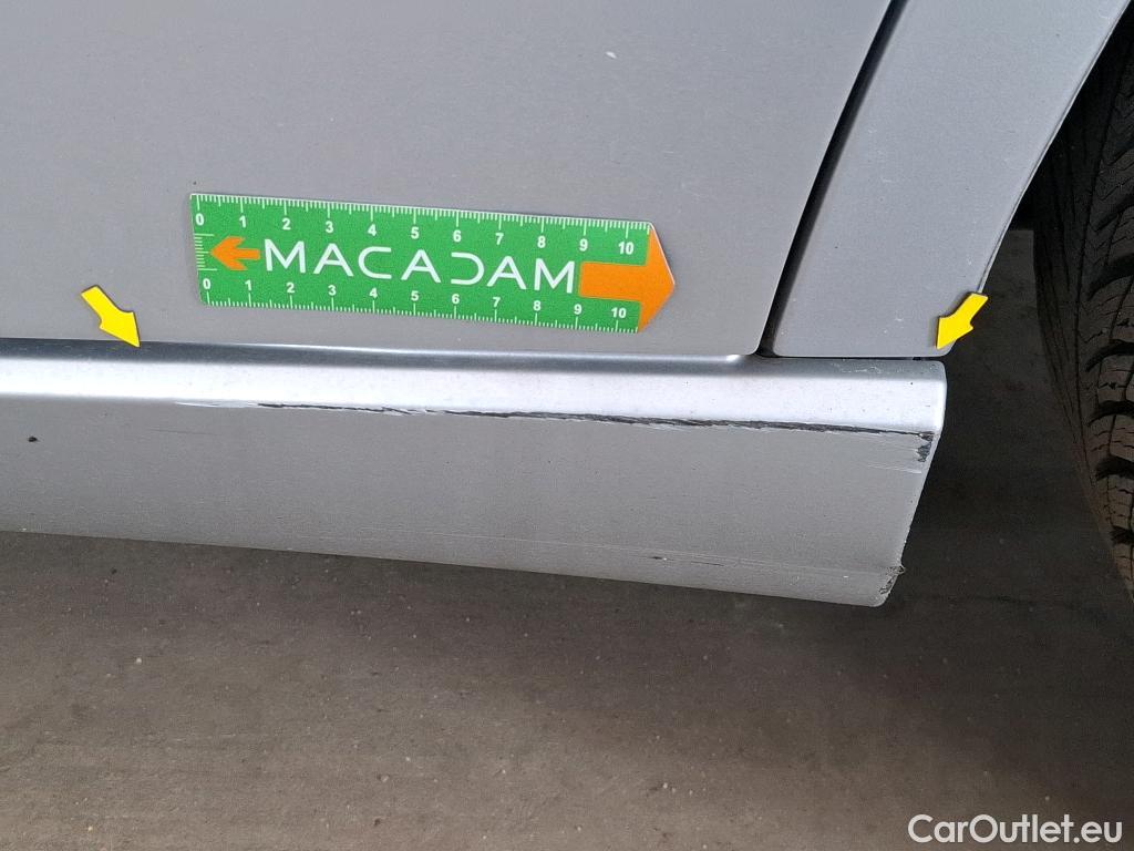  Mercedes  A-Klasse MERCEDES-BENZ Classe A Berline / 2018 / 4P / Berline A 180 d Business Line 8G-DCT #12