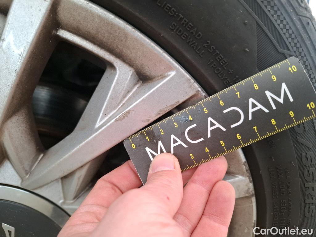  Fiat  500 FIAT   2015  3P  Berline Hybrid 10 BSG 70 ch Dolcevita #10