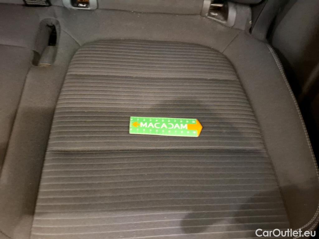  Ford  Kuga FORD  / 2019 / 5P / SUV 2.5 190 hybrid Flexifuel Pshift Titanium #32