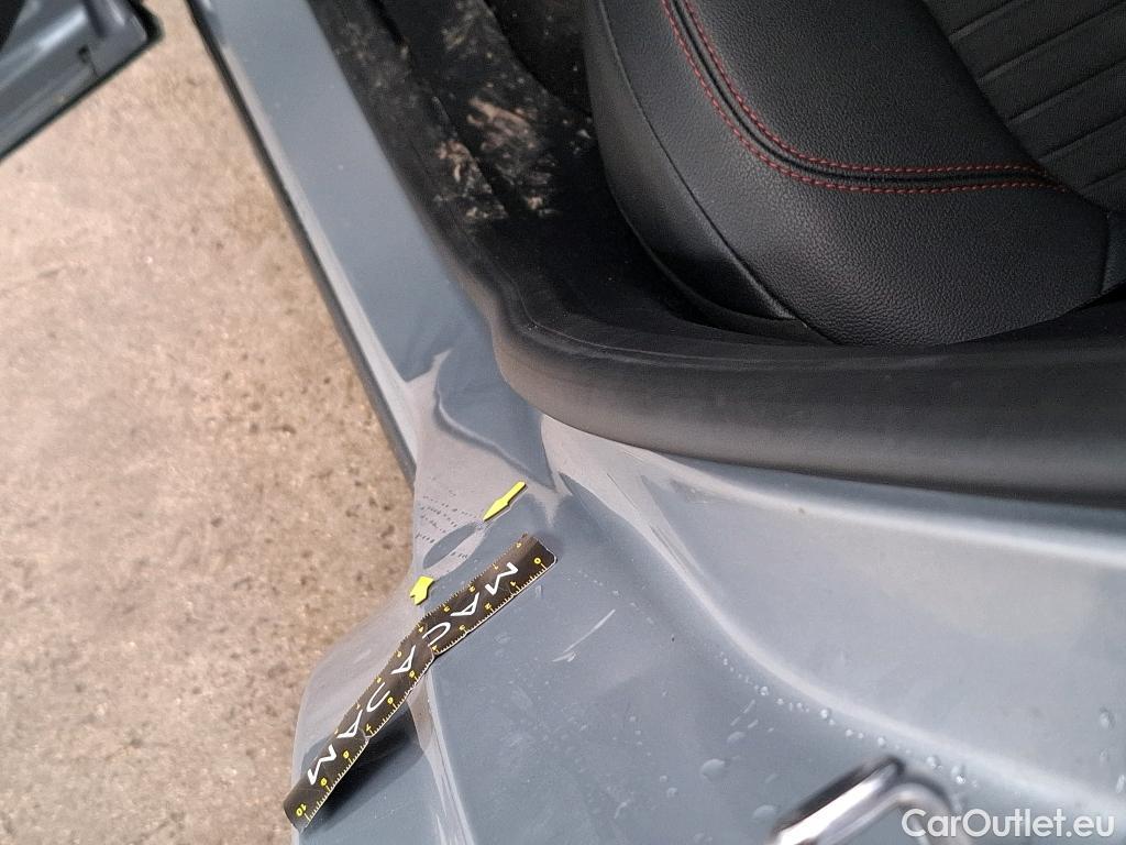  Ford  Puma FORD  / 2019 / 5P / SUV 1.0 EcoBoost Hybrid 125ch(mHEV)ST-LINE X #21