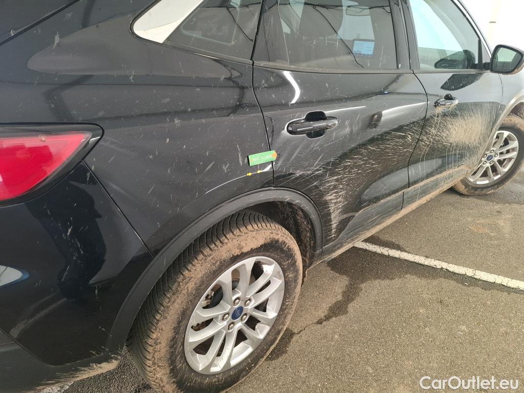  Ford  Kuga FORD  / 2019 / 5P / SUV 2.5 190 hybrid Flexifuel Pshift Titanium #37