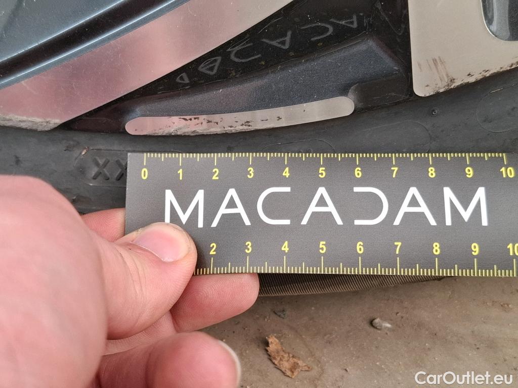  Hyundai  i30  Business 1.6 CRDi 115CV BVA7 E6d #24