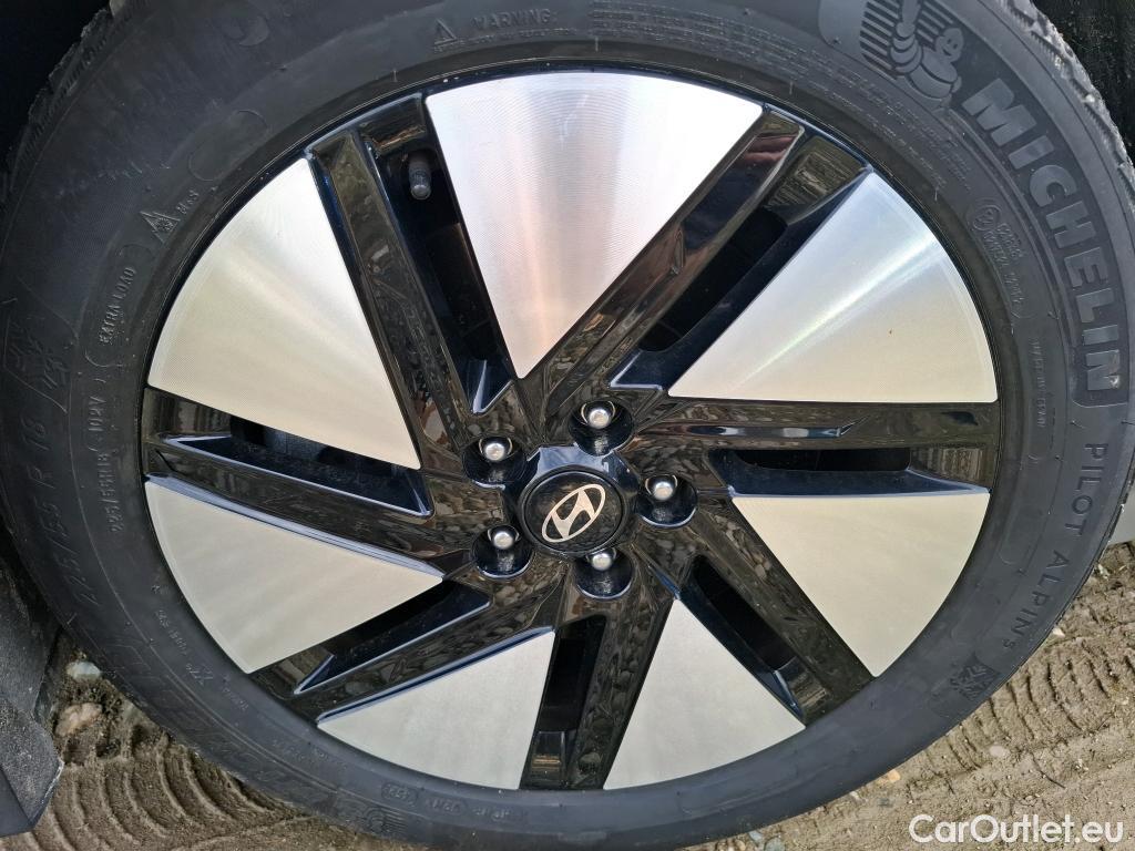  Hyundai   Ioniq Ioniq 6 Creative Electrique 77kWh BVA #19