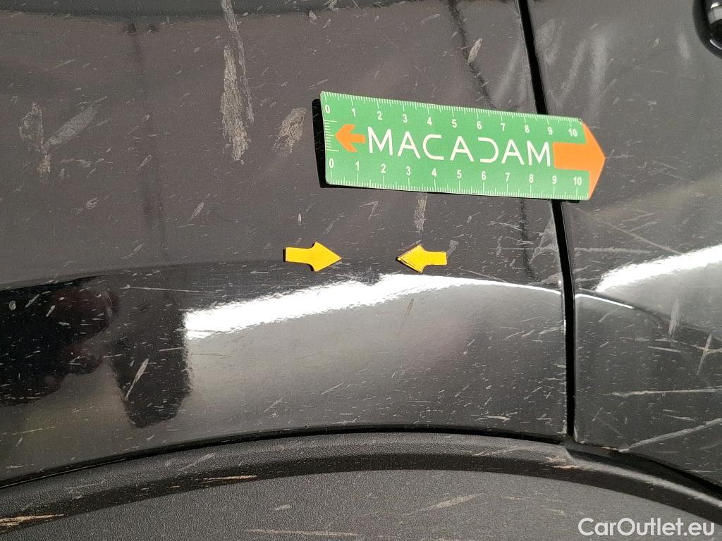  Ford  Kuga FORD  / 2019 / 5P / SUV 2.5 190 hybrid Flexifuel Pshift Titanium #38